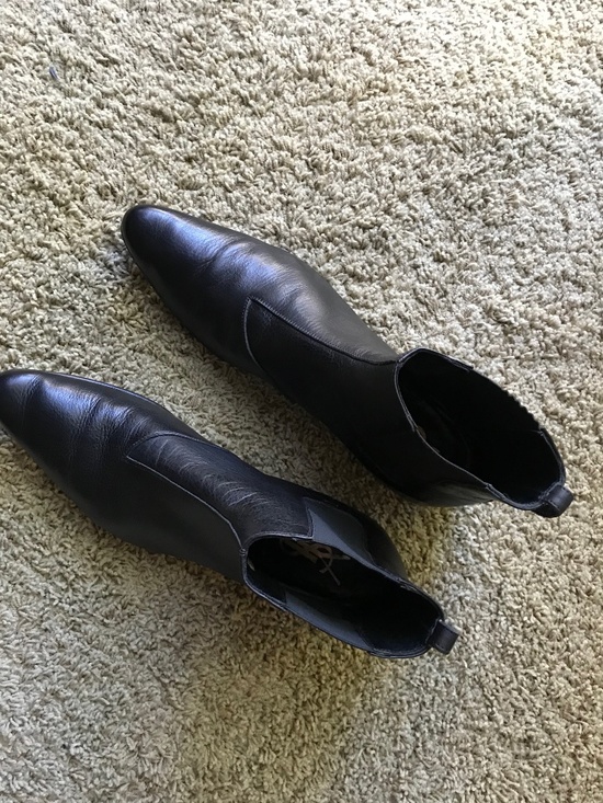 Yves Saint Laurent YSL Boots, worn once, size 8 to 8.5, leather, made in Italy, main image 4